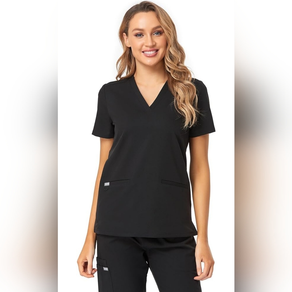 COMENII Scrubs Women, 3 Pocket V-Neck Tailored Fit Workwear Anti-Wrinkle Medical